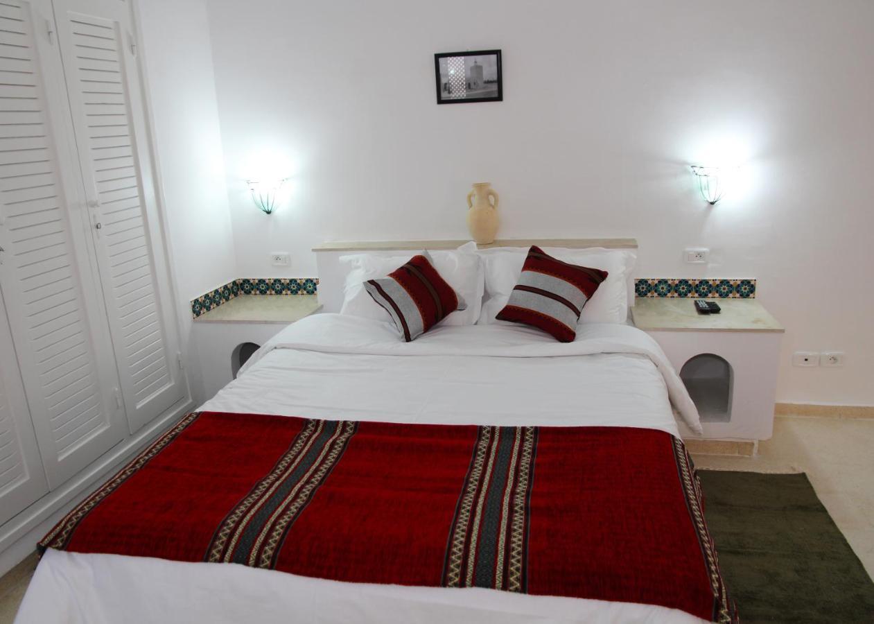 Hotel Dar Abdelkrim Al Haddadah Esterno foto